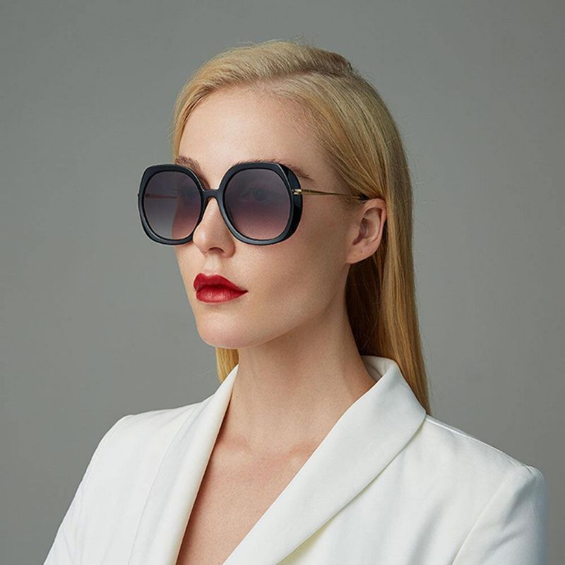 Kvinner Casual Fashion Klassisk Full Metal Frame Rund Form Uv-Beskyttelse Solbriller
